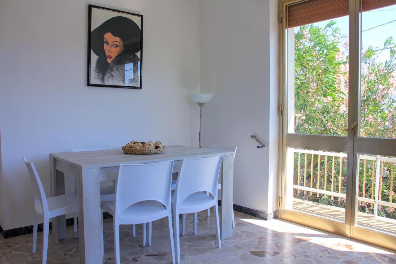 Villetta La Poesia By Terrasalento Roca Exterior photo